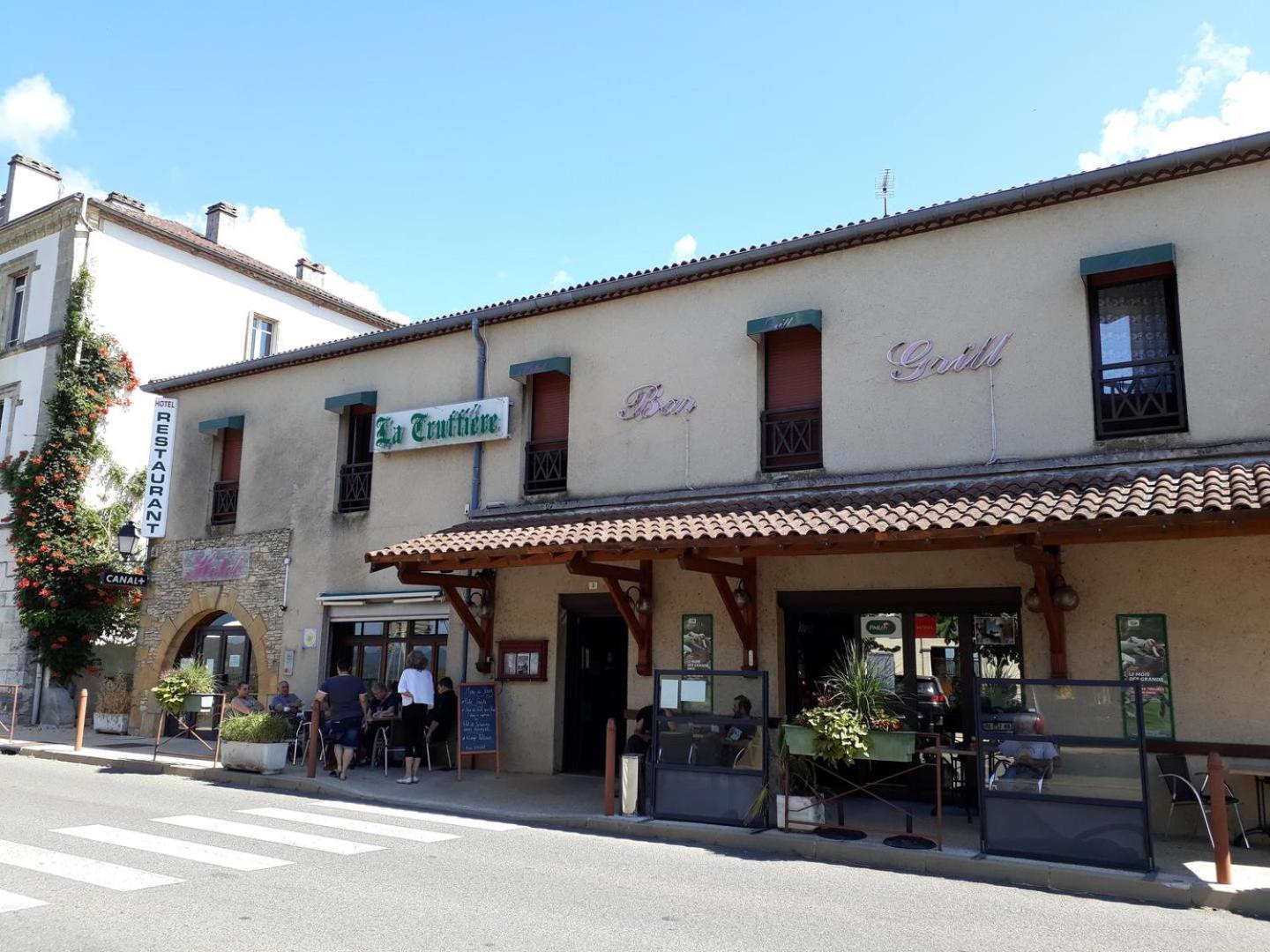 La Truffiere Hotel Puy-l'Eveque Luaran gambar