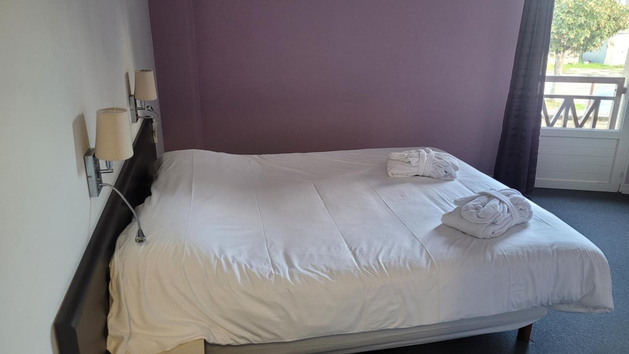 La Truffiere Hotel Puy-l'Eveque Luaran gambar
