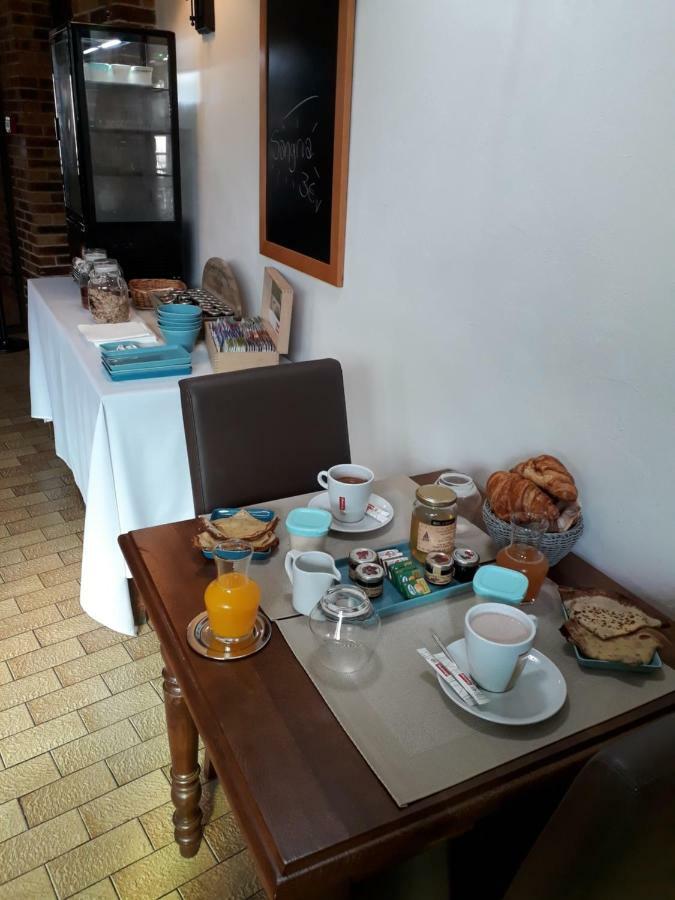 La Truffiere Hotel Puy-l'Eveque Luaran gambar